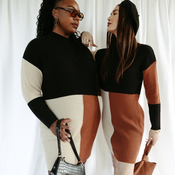 *ONE LEFT* Colorblock Sweater Dress - Picture 4 of 6